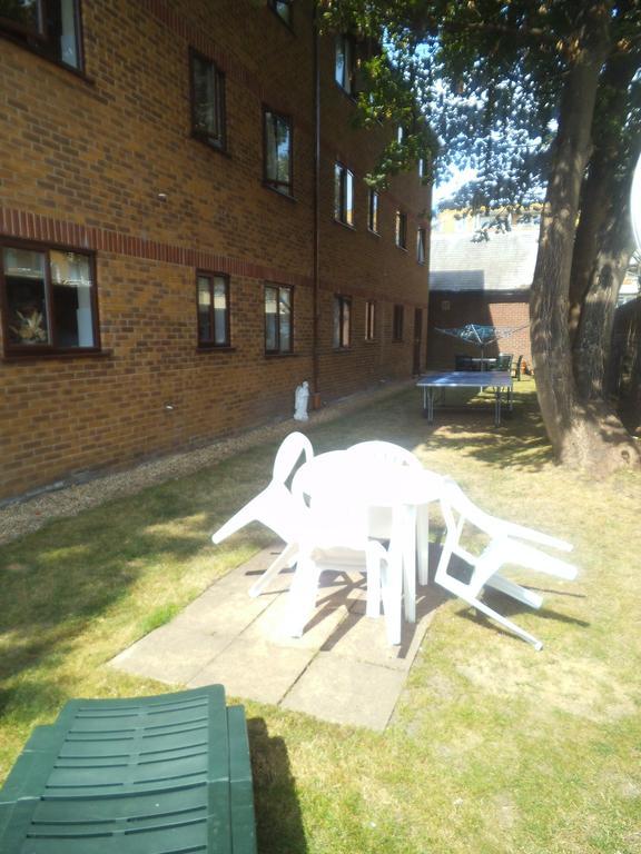 Quayside Close Holiday Apartments Poole Habitación foto